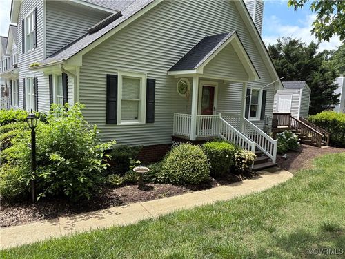 8028 Buford Cmns, North Chesterfield, VA, 23235-5273 | Card Image