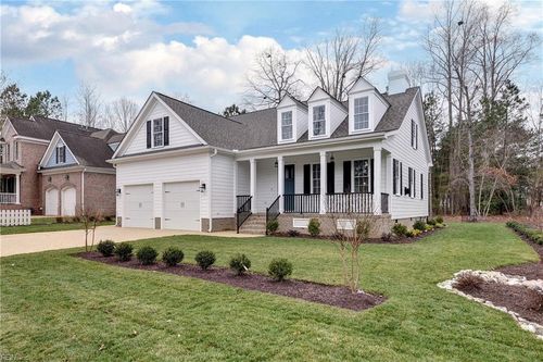 155 Red Berkshire, Williamsburg, VA, 23188-6462 | Card Image