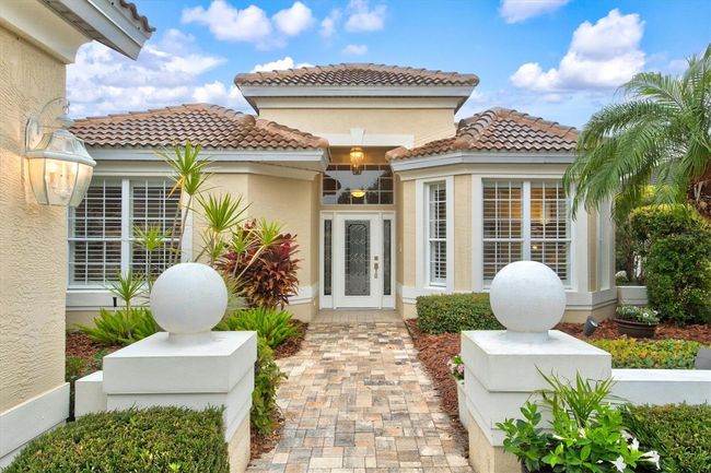 7327 Kensington Ct, House other with 2 bedrooms, 2 bathrooms and null parking in UNIVERSITY PARK FL | Image 4