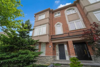 4753 Highway 7, Home with 4 bedrooms, 3 bathrooms and 2 parking in Vaughan ON | Image 2