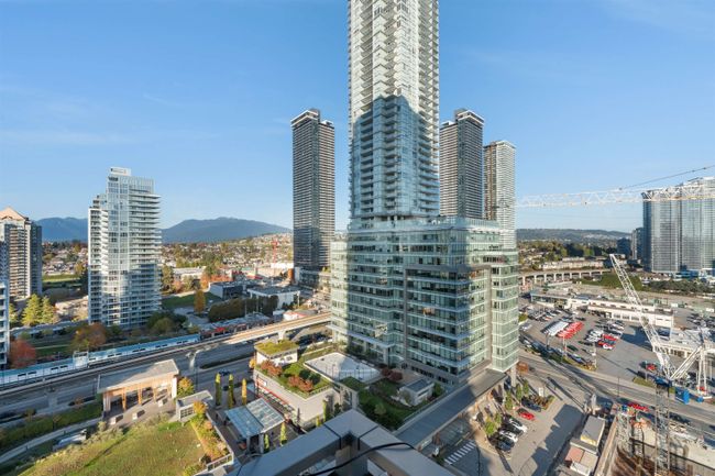 1804 - 2085 Skyline Court, Condo with 2 bedrooms, 2 bathrooms and 1 parking in Burnaby BC | Image 26
