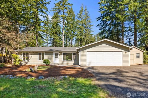 43110 Se 173rd Place, North Bend, WA, 98045 | Card Image