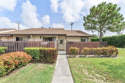 apt-h-622 Sea Pine Way, Greenacres, FL, 33415-8932 | Card Image