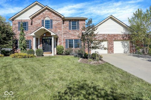224 W Stoney Trl, Greenfield, IN, 46140-7043 | Card Image