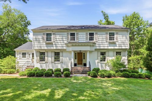 629 Scarborough Rd, Briarcliff Manor, NY, 10510-2021 | Card Image