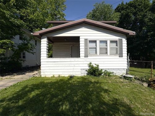 815 Buffalo Street, Lansing, MI, 48915 | Card Image