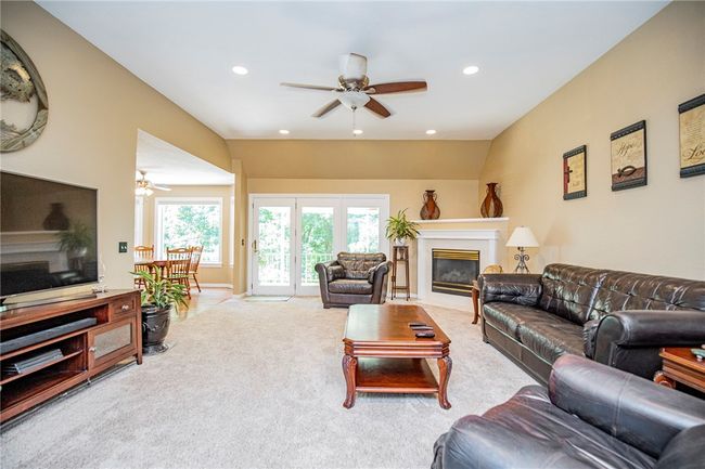 8165 Titleist Ln, House other with 3 bedrooms, 3 bathrooms and null parking in Rogers AR | Image 9