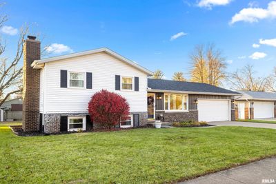 416 Brookcrest Drive, House other with 3 bedrooms, 2 bathrooms and null parking in Washington IL | Image 2