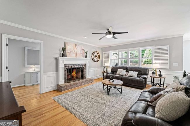 11155 Highfield Chase Dr, House other with 5 bedrooms, 3 bathrooms and 2 parking in Johns Creek GA | Image 22