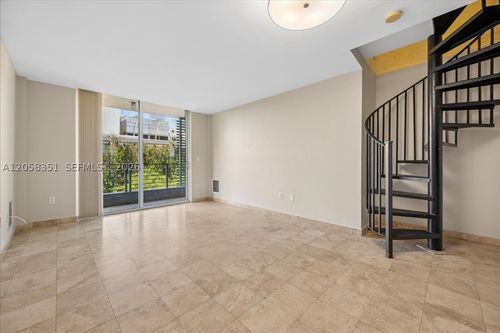 ph-3-3339 Virginia St, Miami, FL, 33133-6027 | Card Image