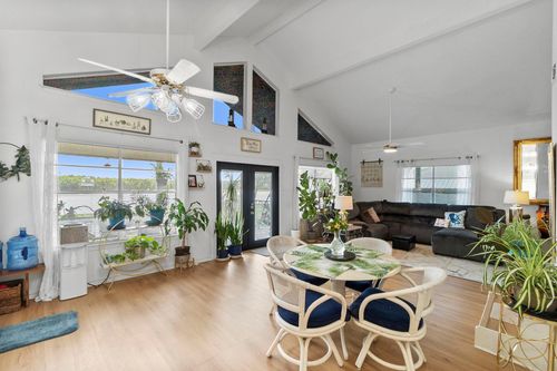 174 Yacht Cir, Trinity, TX, 75862-8501 | Card Image