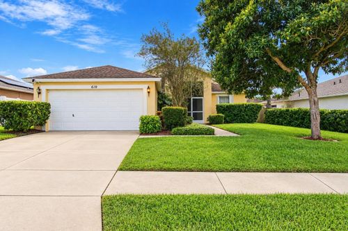 610 Lakemont Dr, BRANDON, FL, 33510-2570 | Card Image
