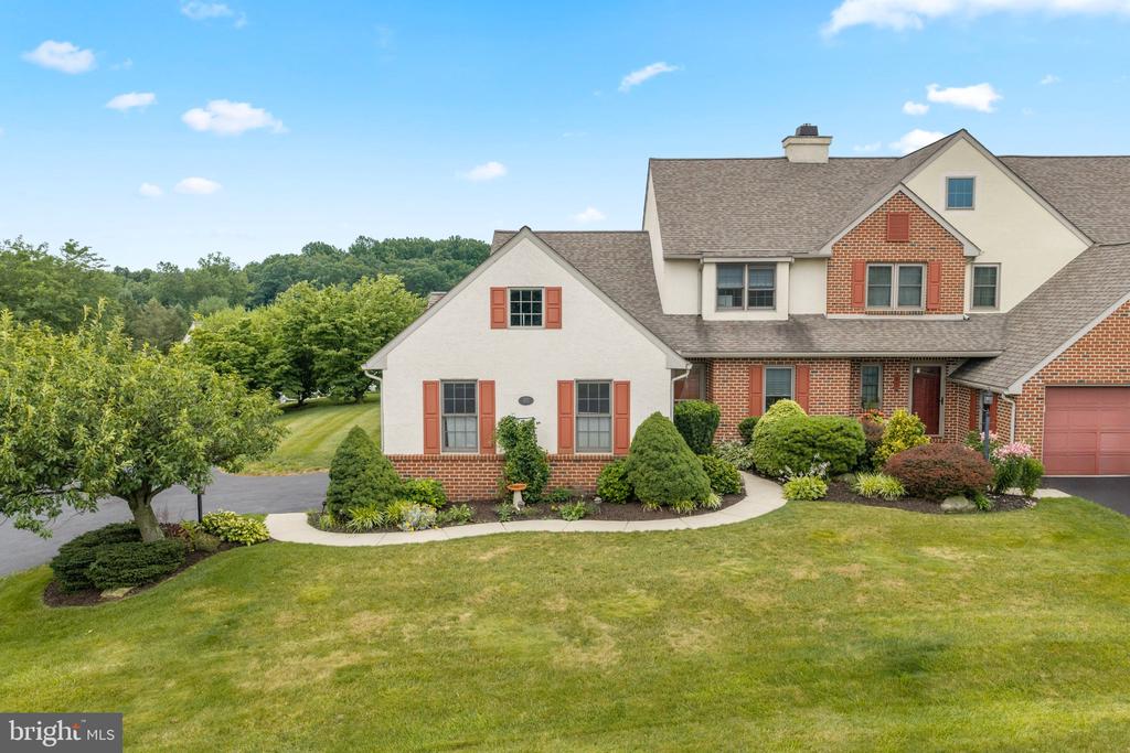 Residential in ELVERSON 4