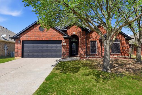 1711 Copper Leaf Drive, Corinth, TX, 76210 | Card Image