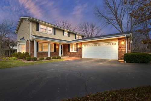 196 E Louis Ave, Lake Forest, IL, 60045-2941 | Card Image