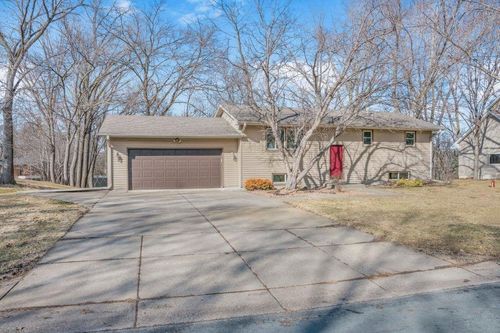 16420 Lake Ridge Dr, Maple Grove, MN, 55311-1451 | Card Image