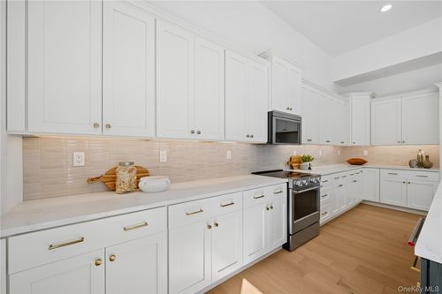 95-2055 Summit Loop, Carmel, NY, 10512 | Card Image