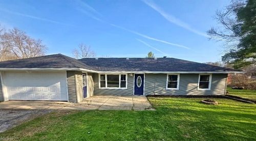 2353 W Hale Dr, Hudson, OH, 44236-3525 | Card Image