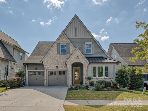 423 Rocking Chair Ln, Fort Mill, SC, 29708-0212 | Card Image