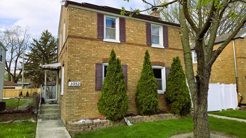 3352 W 84th St, Chicago, IL, 60652-3321 | Card Image