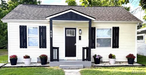409 E Scioto St, Saint James, MO, 65559-1723 | Card Image