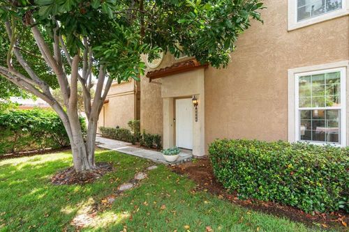 3821 Creststone Pl, San Diego, CA, 92130-1503 | Card Image