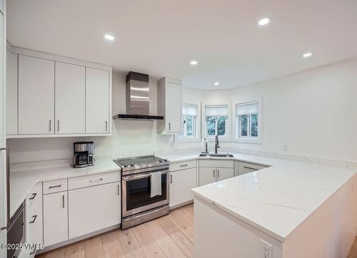 7-1000 Homestead Dr, Edwards, CO, 81632-8206 | Card Image