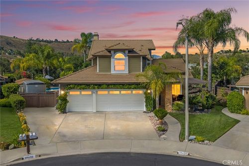 39428 Corte Garboso, Murrieta, CA, 92563 | Card Image