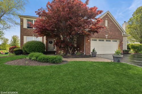 260 Thrush Cir, Lindenhurst, IL, 60046-7948 | Card Image