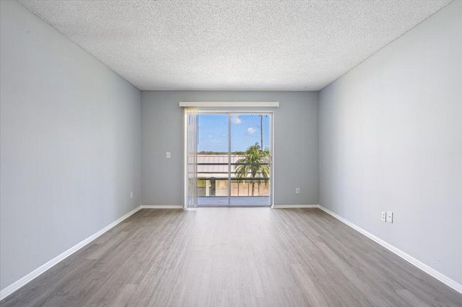 6 - 1300 Seaway Dr, Condo with 2 bedrooms, 2 bathrooms and null parking in Fort Pierce FL | Image 16