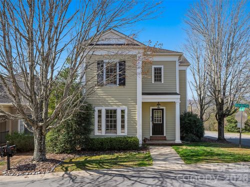 101 White Ash Dr E, Asheville, NC, 28803-5003 | Card Image
