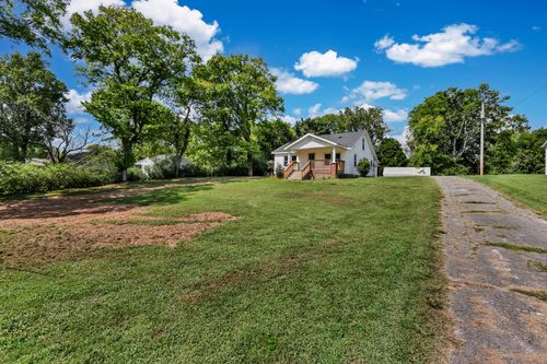 303 E St, Clarksville, TN, 37042-4311 | Card Image