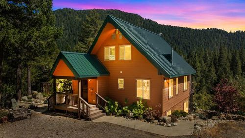 200 Craycroft Ridge Rd, Downieville, CA, 95936-9604 | Card Image