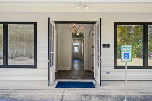 12489 Homeport Dr, Maurepas, LA, 70449-3052 | Card Image