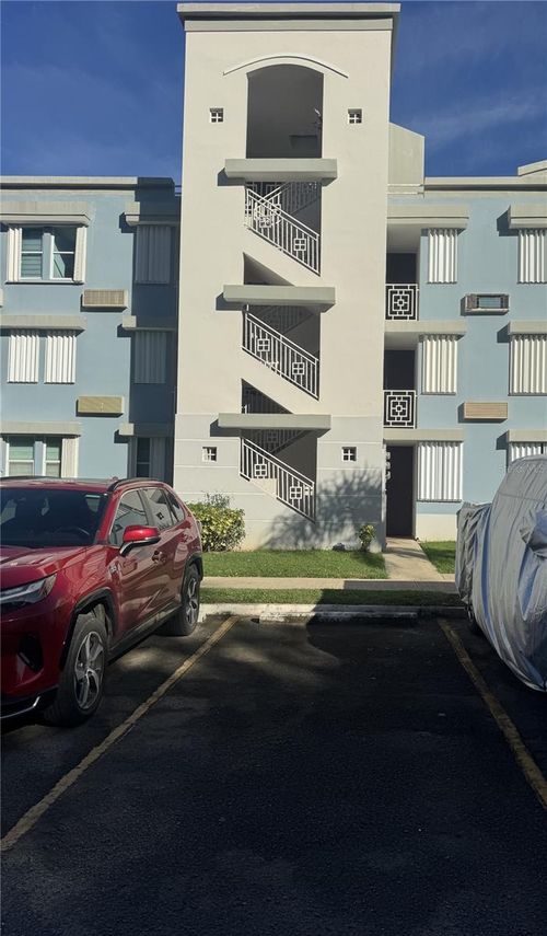 703-II Calle Los Parrilla, Loiza, PR, 00772 | Card Image
