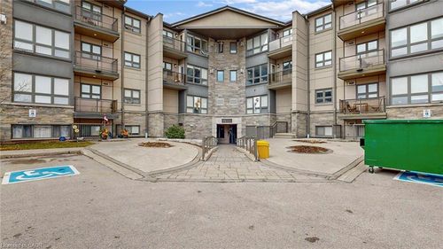 117-15 Jacksway Cres, London, ON, N5X3T8 | Card Image
