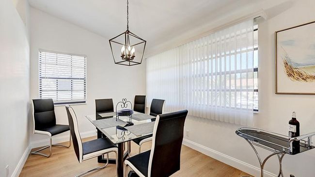 810 - 810 Congressional Way, Condo with 2 bedrooms, 2 bathrooms and null parking in Deerfield Beach FL | Image 5
