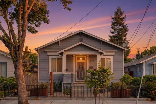 229 Washington St, San Jose, CA, 95112-5230 | Card Image