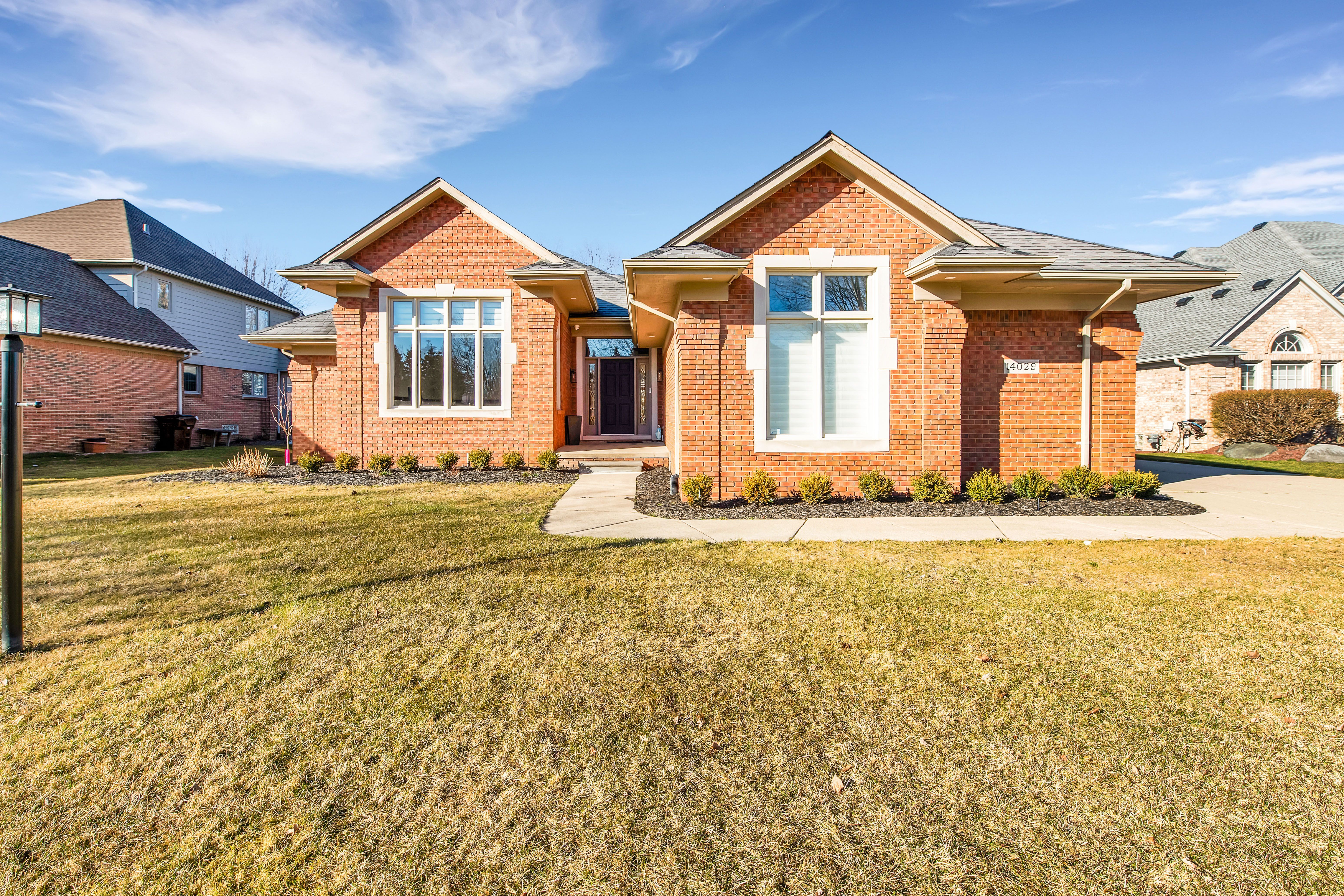 Silent Woods Dr, Shelby Township, MI 48315