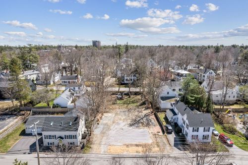 23 Noble Street, Brunswick, ME, 04011 | Card Image