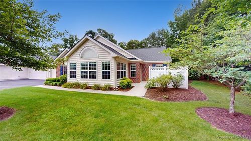 unit-10-4-103 Horatio Gates Dr, Yorktown, VA, 23690-2104 | Card Image