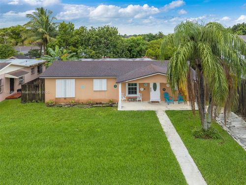 10854 Sw 141st Ln, Miami, FL, 33176-6535 | Card Image