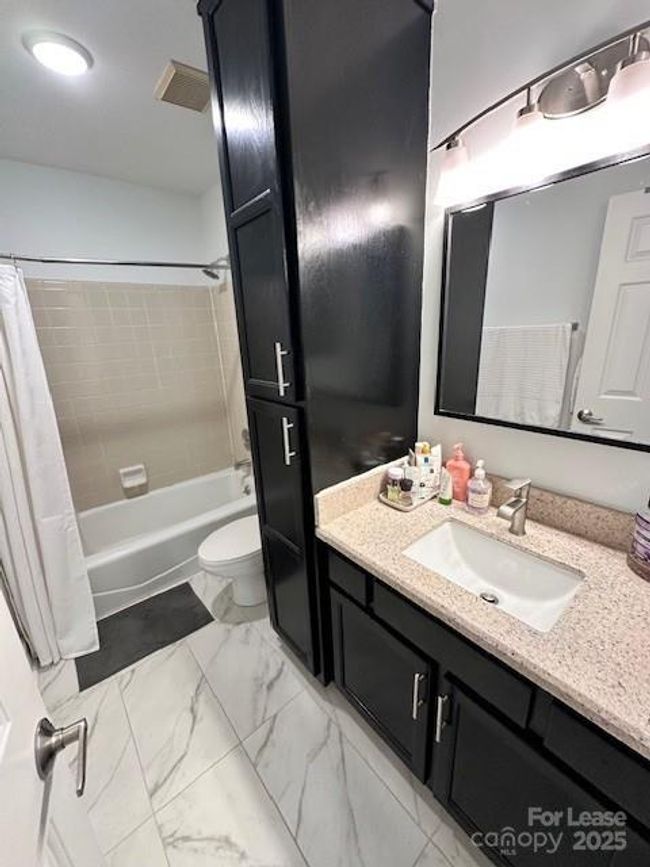 1109 E Morehead St, Condo with 2 bedrooms, 2 bathrooms and null parking in Charlotte NC | Image 13
