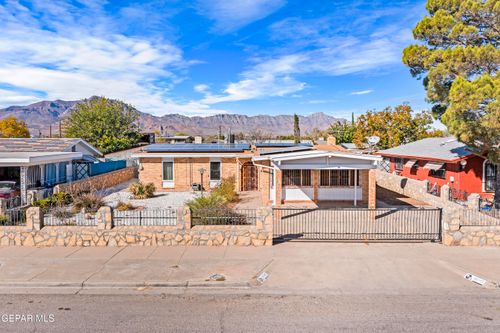 9849 Minuteman St, El Paso, TX, 79924-4912 | Card Image