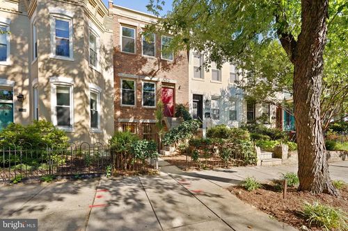 748 13th St Se, WASHINGTON, DC, 20003-2908 | Card Image