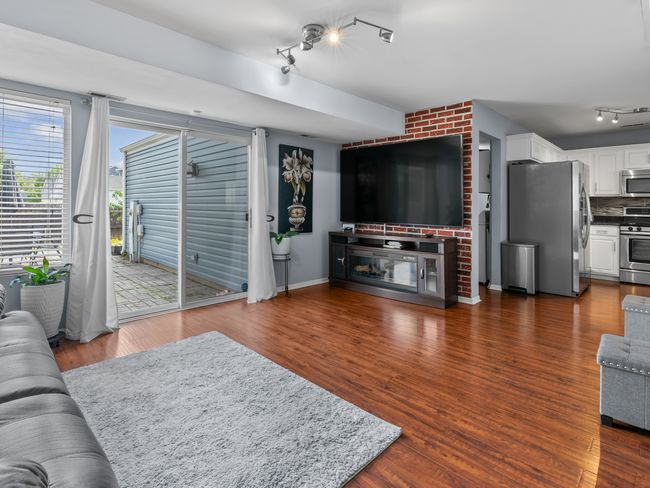 1597 Plum Tree Ln, House other with 3 bedrooms, 3 bathrooms and 2 parking in Aurora IL | Image 6