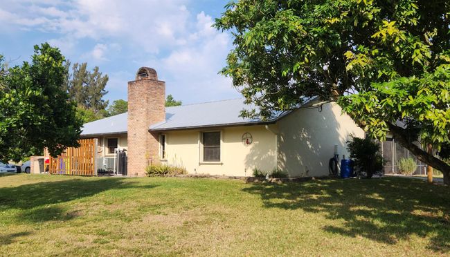 13650 6 Th Ct N, House other with 3 bedrooms, 3 bathrooms and null parking in Loxahatchee Groves FL | Image 5