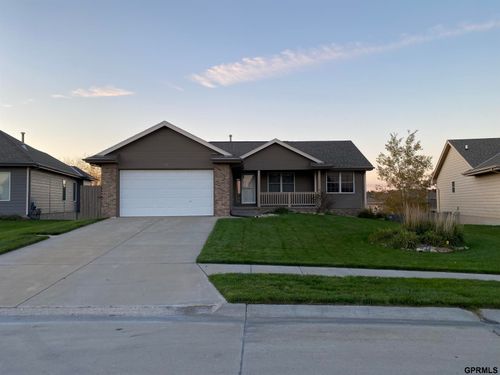 21318 Stonehaven Ct, Gretna, NE, 68028-6925 | Card Image