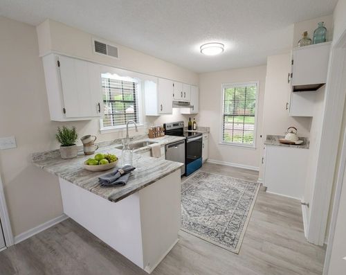 368 Tararidge Cv, Collierville, TN, 38017-1136 | Card Image