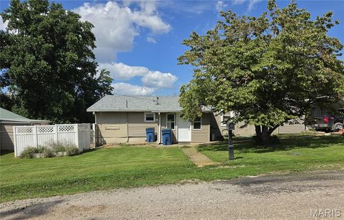 801 & 803 N 3rd Street, La Grange, MO, 63448 | Card Image